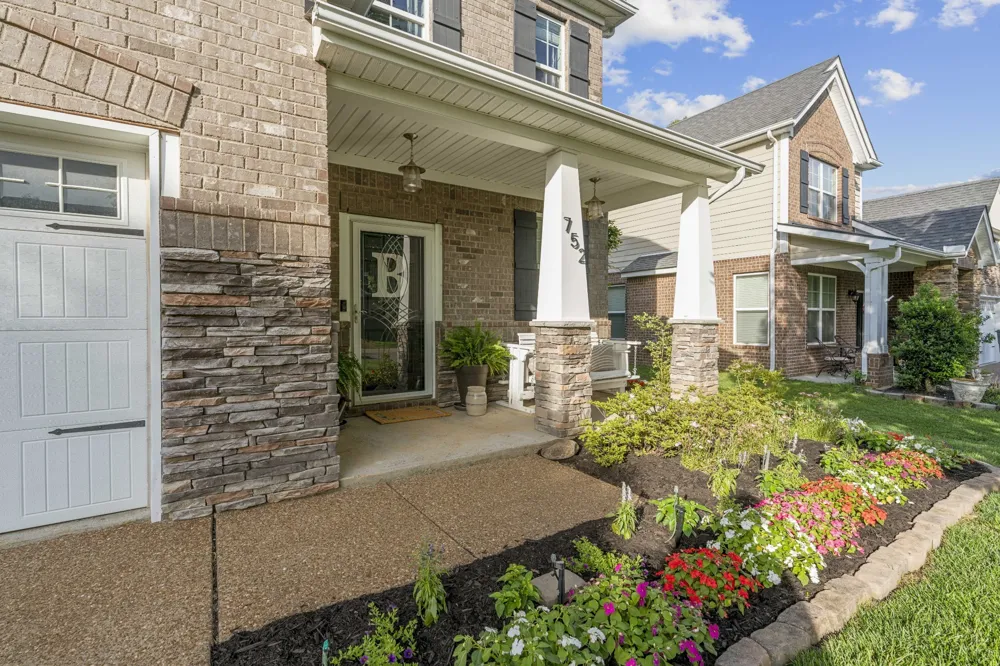 752 Bench Ln Mount Juliet, TN 37122