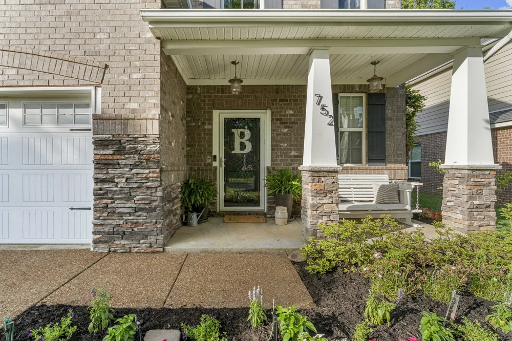 752 Bench Ln Mount Juliet, TN 37122