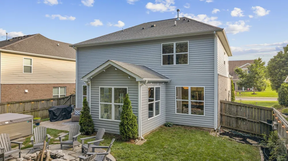 752 Bench Ln Mount Juliet, TN 37122