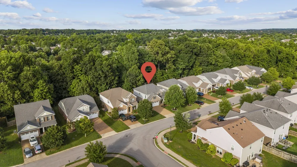 752 Bench Ln Mount Juliet, TN 37122