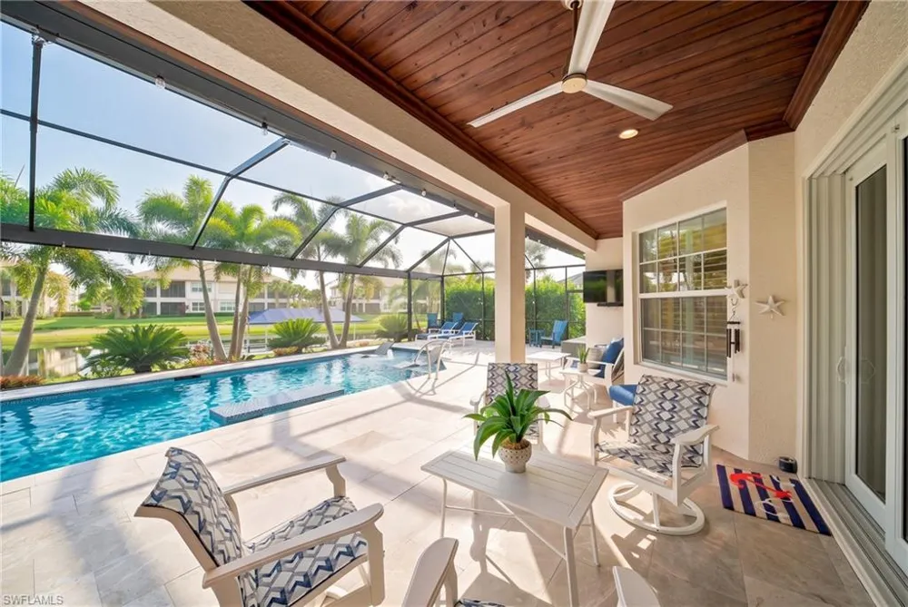 8806 Spinner Cove Lane Naples, FL 34120
