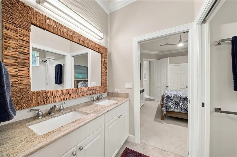 8806 Spinner Cove Lane Naples, FL 34120