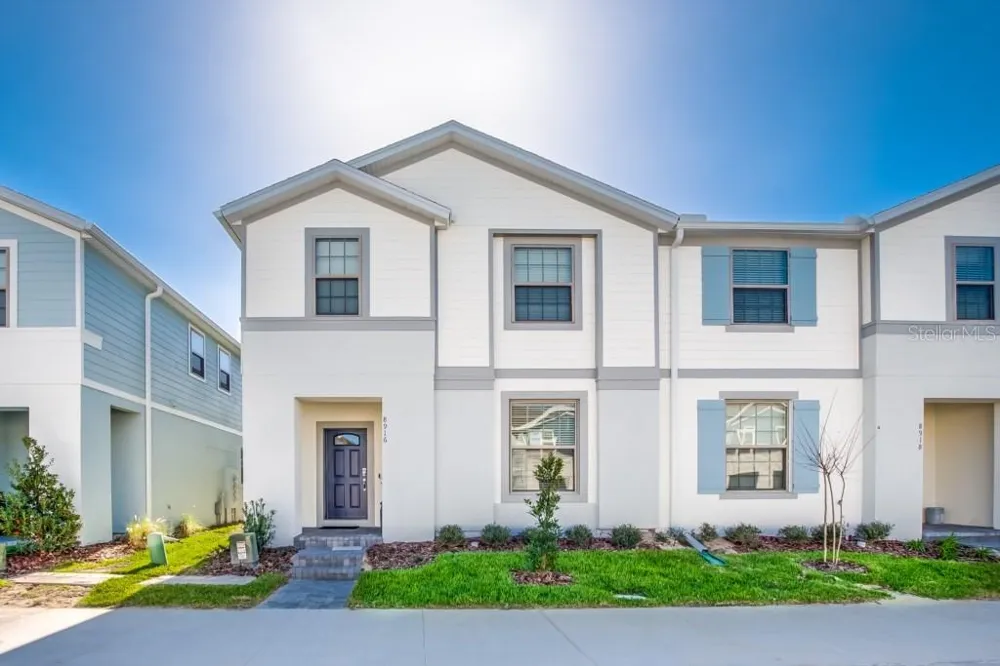 8916 SYDNEY AVENUE Kissimmee, FL 34747