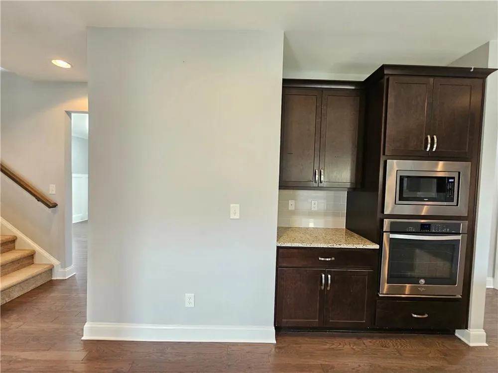 3218 Leyden Court Buford, GA 30519