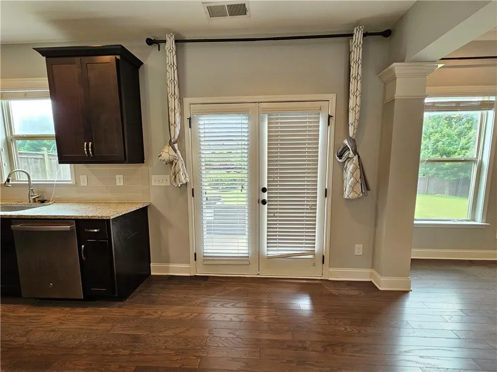 3218 Leyden Court Buford, GA 30519