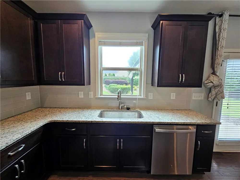 3218 Leyden Court Buford, GA 30519
