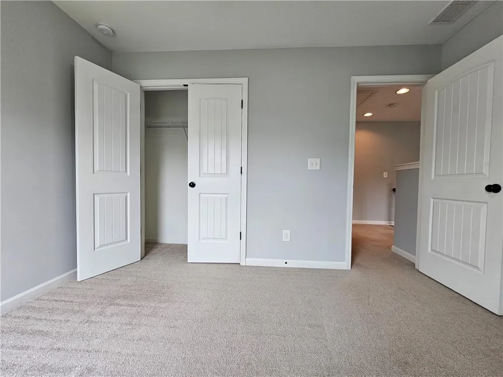 3218 Leyden Court Buford, GA 30519