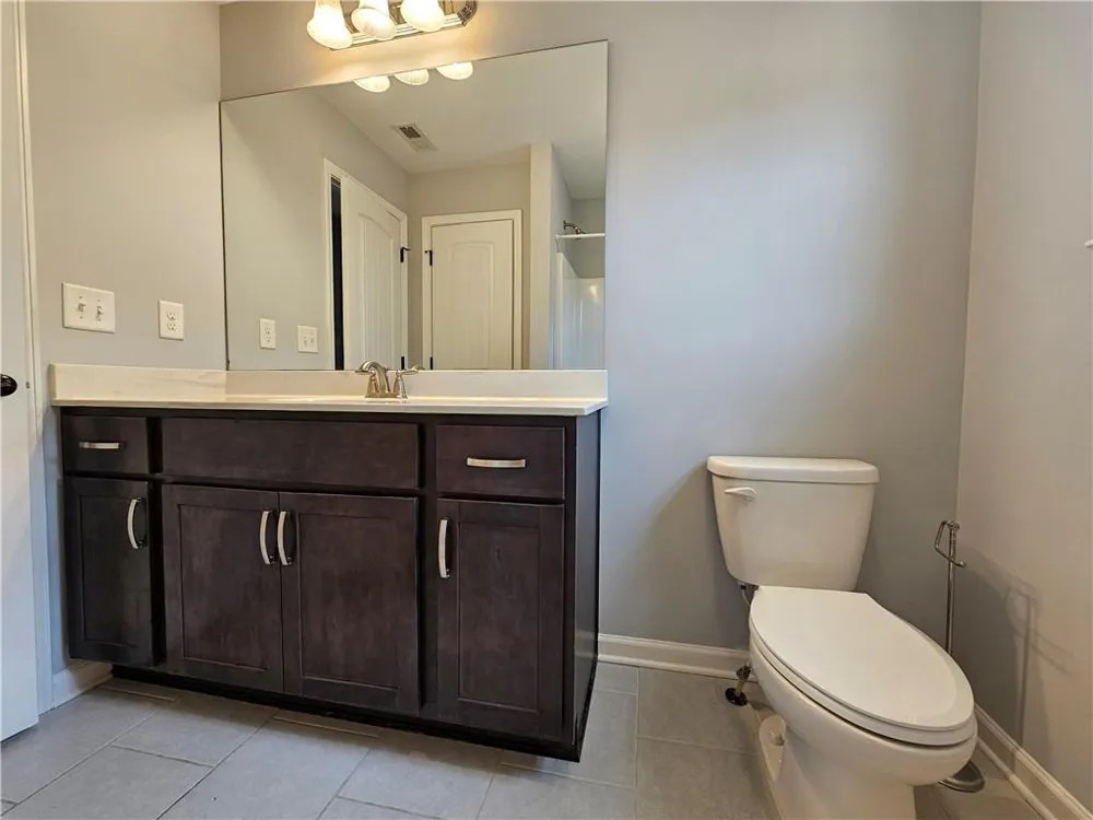3218 Leyden Court Buford, GA 30519