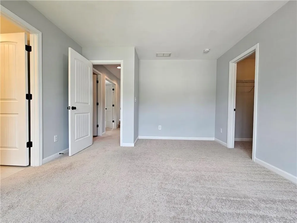 3218 Leyden Court Buford, GA 30519