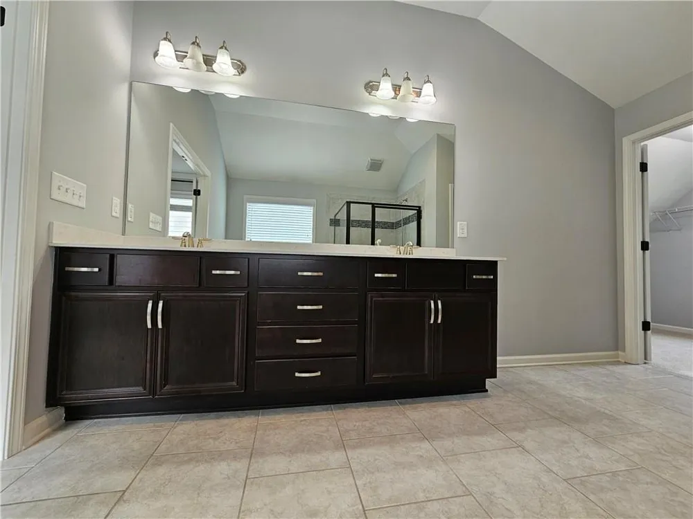 3218 Leyden Court Buford, GA 30519