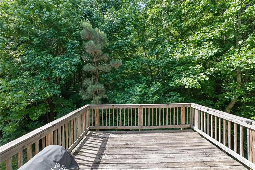 630 Collingsworth Lane Lawrenceville, GA 30043