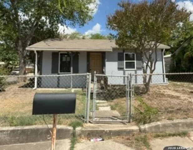 203 SURREY AVE San Antonio, TX 78225