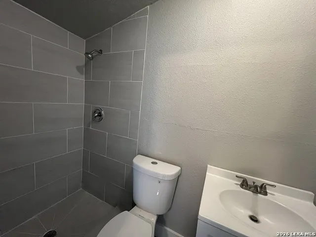 101 Stanley Ct San Antonio, TX 78214
