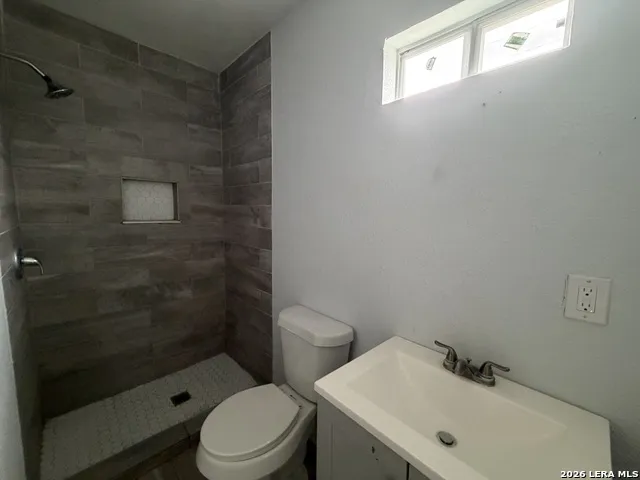 101 Stanley Ct San Antonio, TX 78214