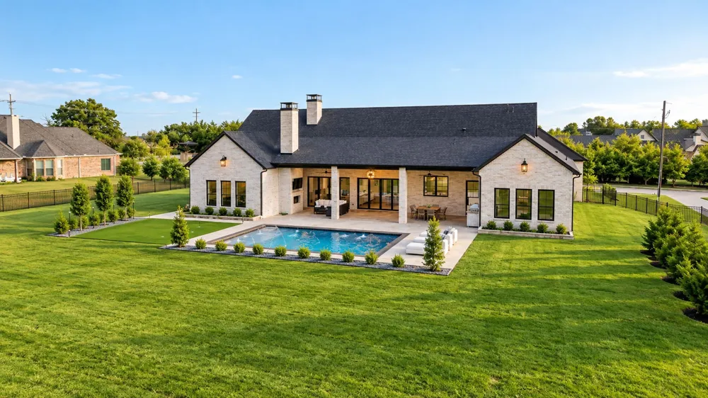 425 Dennis Bailey Lane Heath, TX 75032