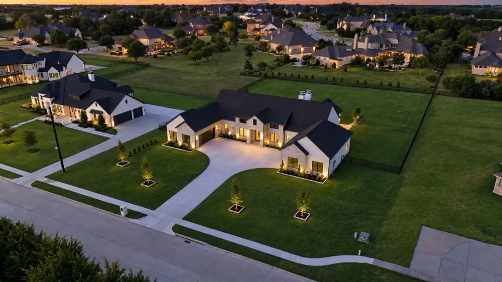 425 Dennis Bailey Lane Heath, TX 75032