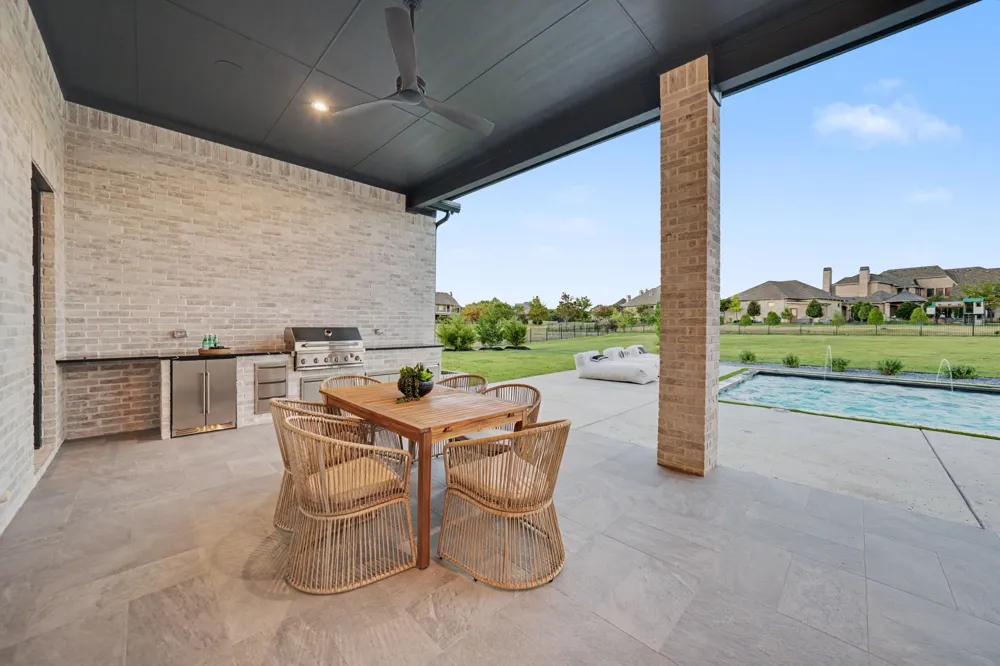 425 Dennis Bailey Lane Heath, TX 75032