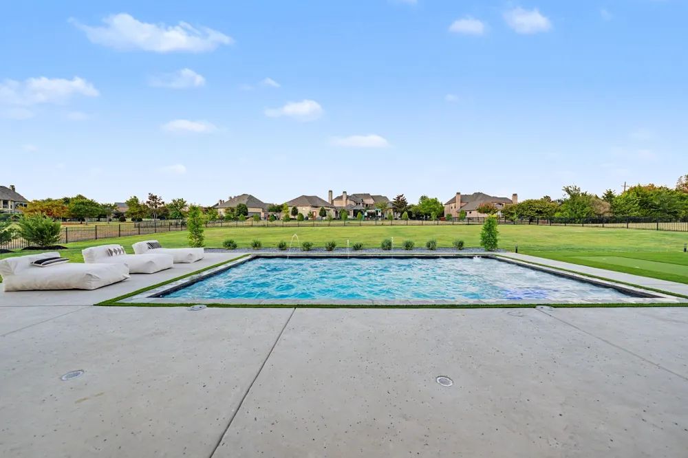 425 Dennis Bailey Lane Heath, TX 75032