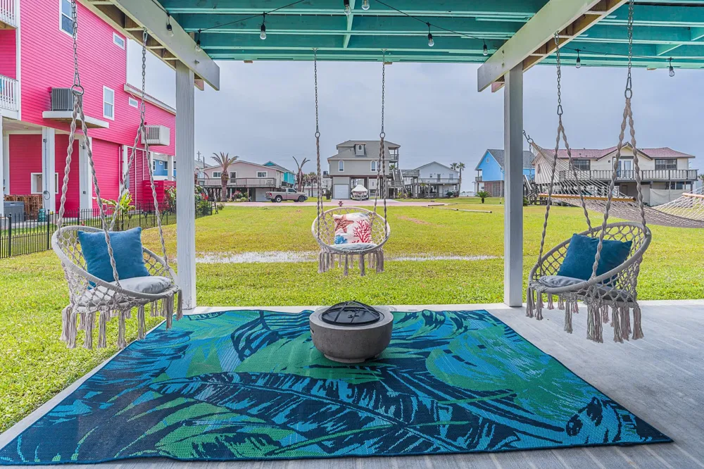 23011 Camino Street Galveston, TX 77554
