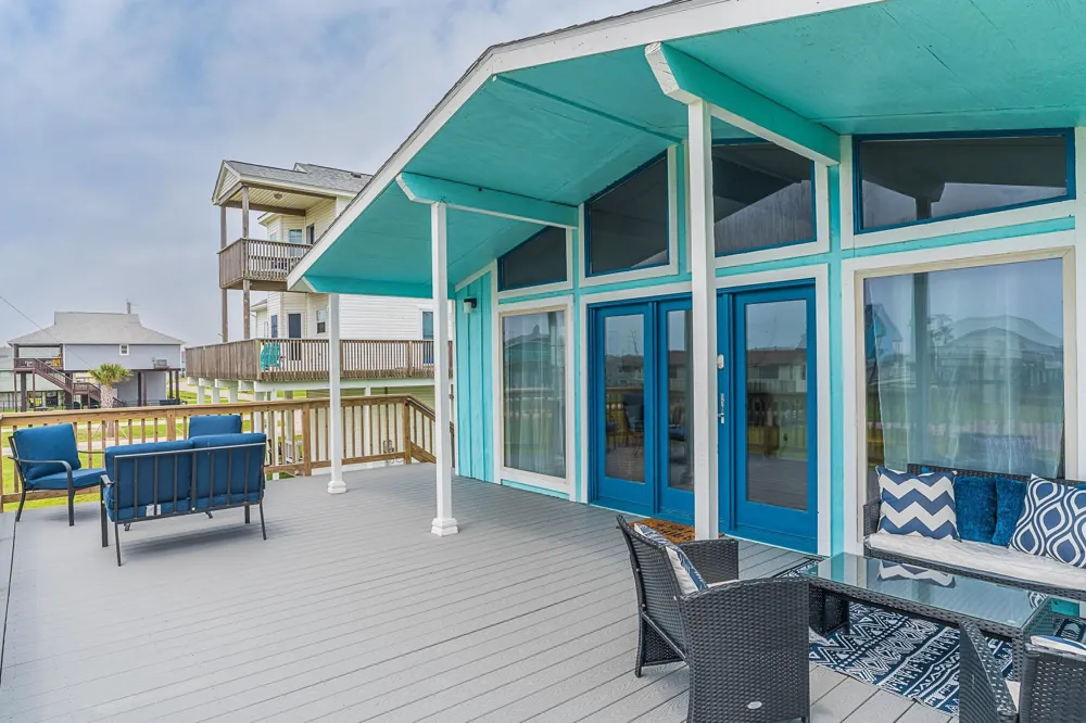 23011 Camino Street Galveston, TX 77554