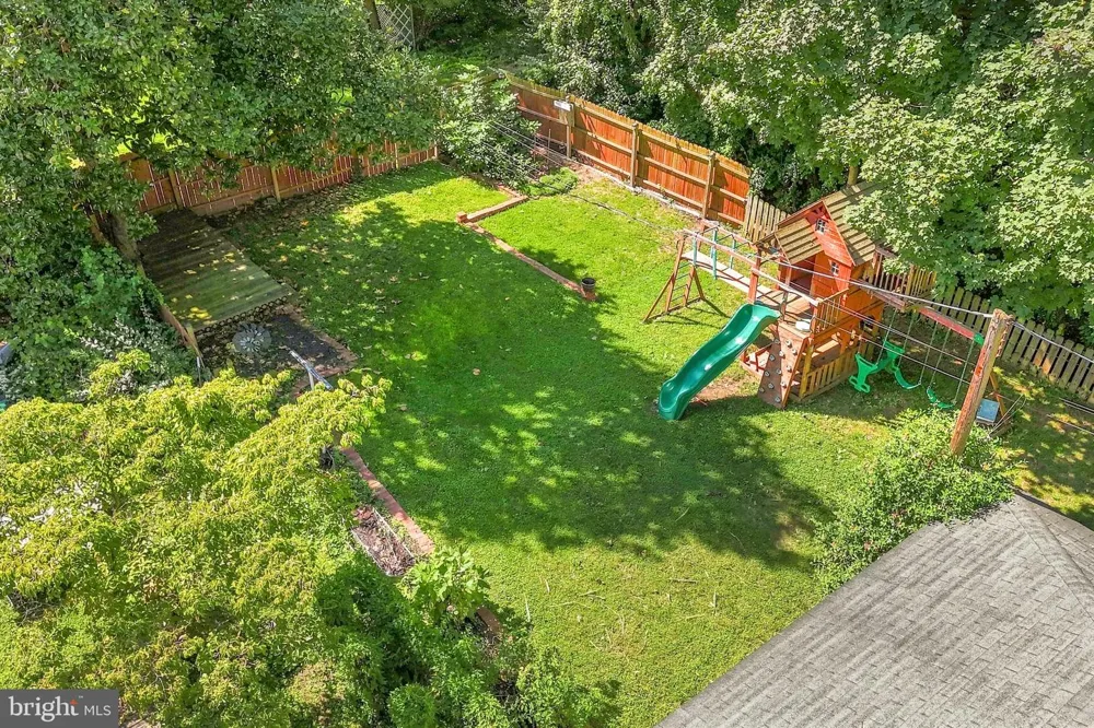 35 E IRVIN AVENUE E Hagerstown, MD 21742