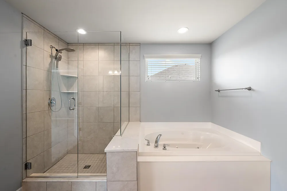 2354 Findley Circle Lake Orion, MI 48360
