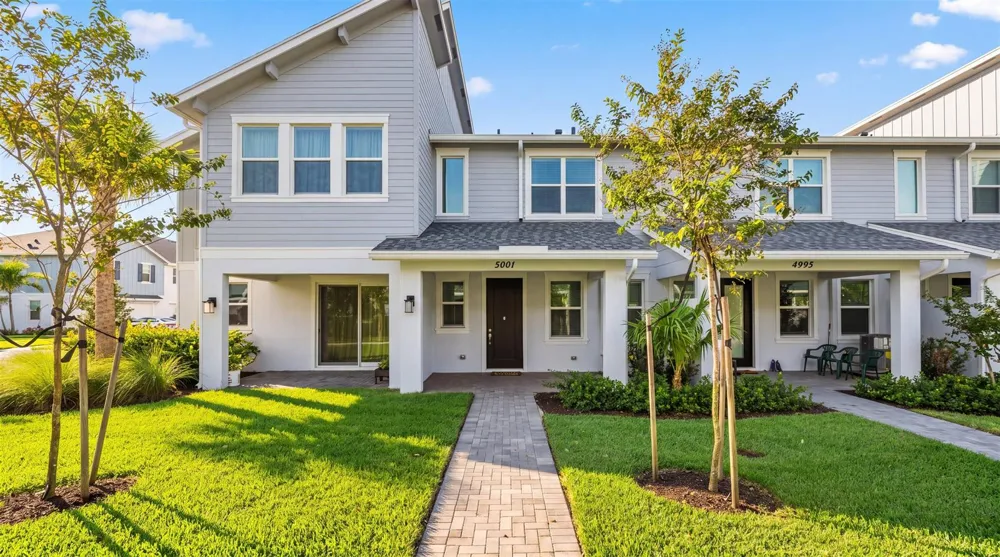 5001 Longwood Lake Square Westlake, FL 33470