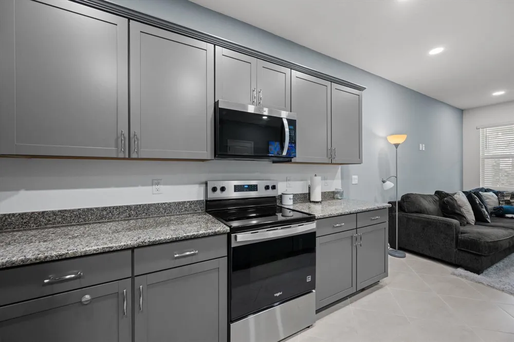 5001 Longwood Lake Square Westlake, FL 33470