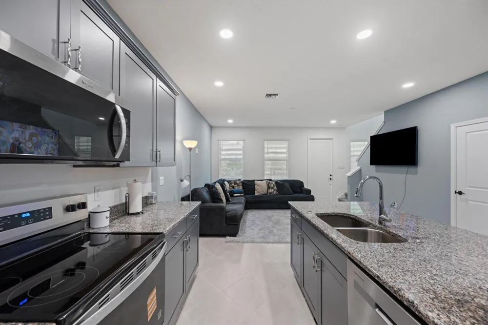 5001 Longwood Lake Square Westlake, FL 33470