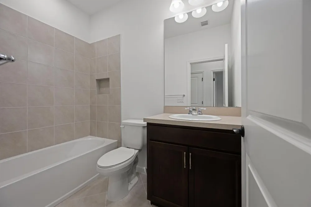 5001 Longwood Lake Square Westlake, FL 33470