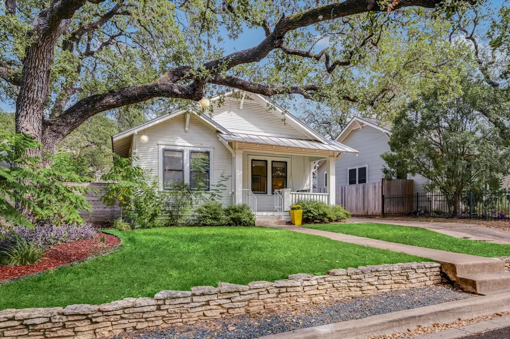 1709 Drake Avenue Austin, TX 78704