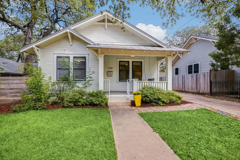 1709 Drake Avenue Austin, TX 78704