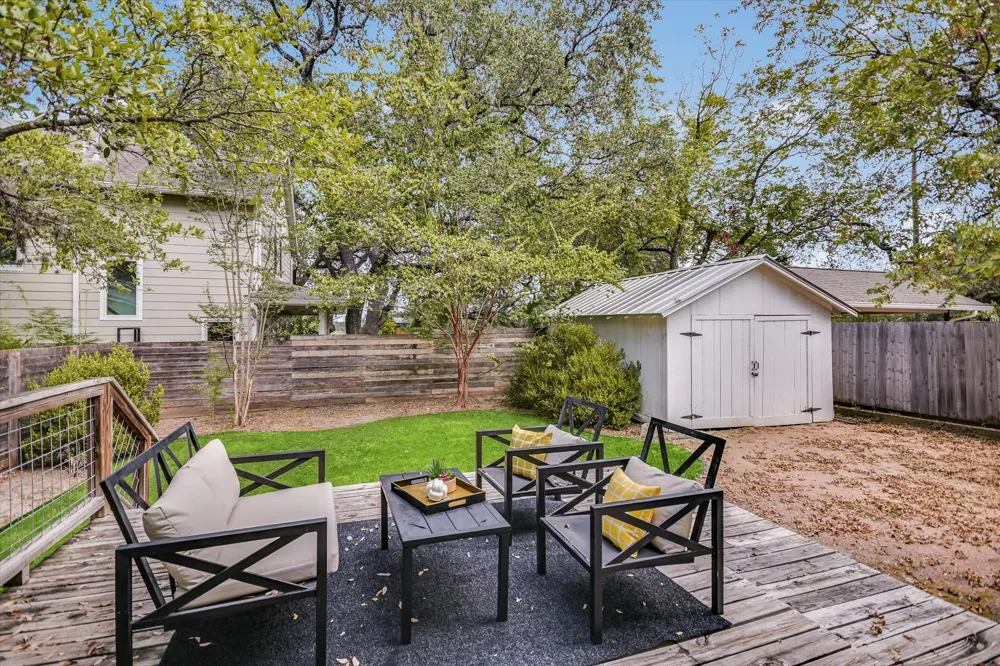 1709 Drake Avenue Austin, TX 78704