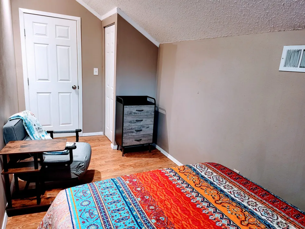 10045 Woodland Village Drive #B Austin, TX 78750