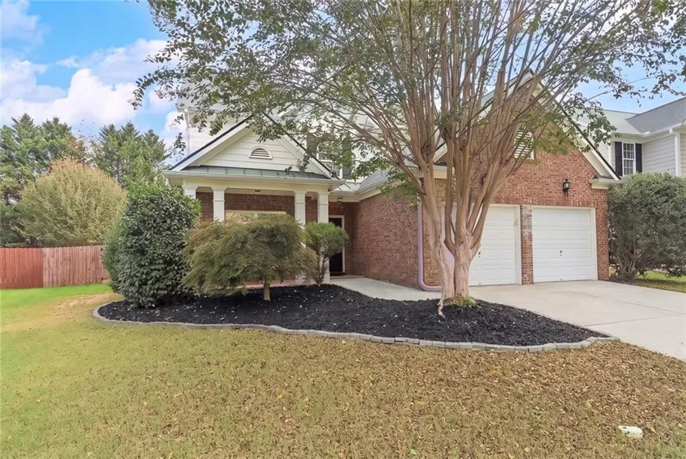 419 Highlands Loop Woodstock, GA 30188