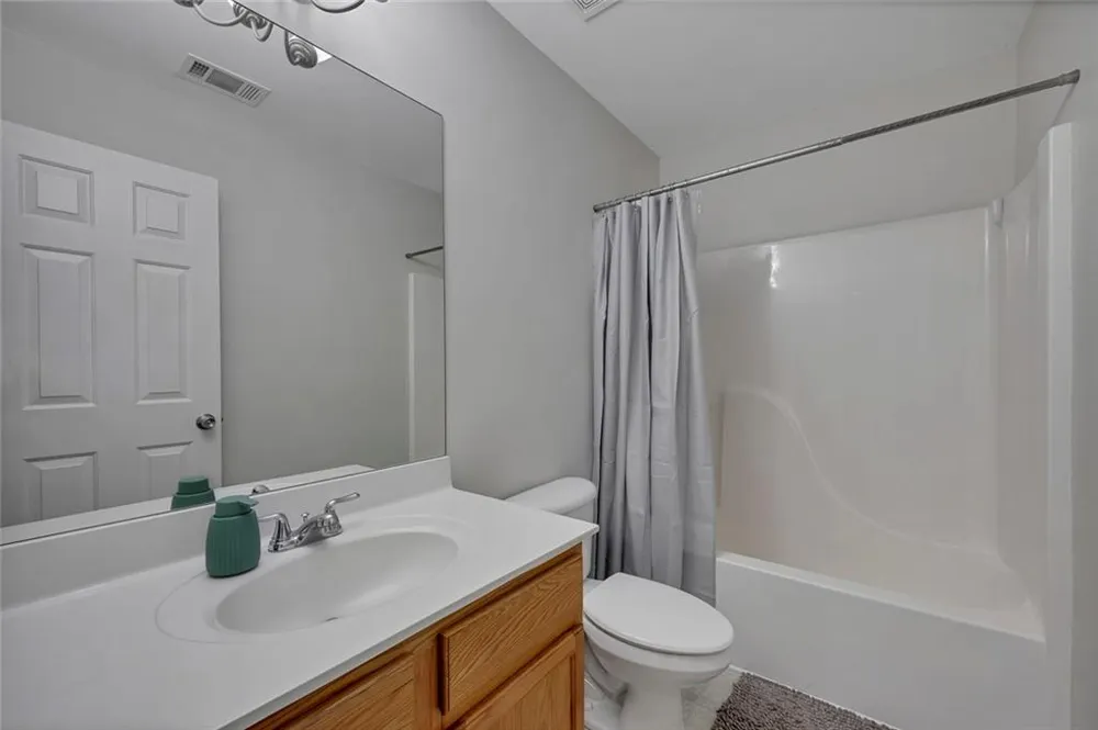 419 Highlands Loop Woodstock, GA 30188