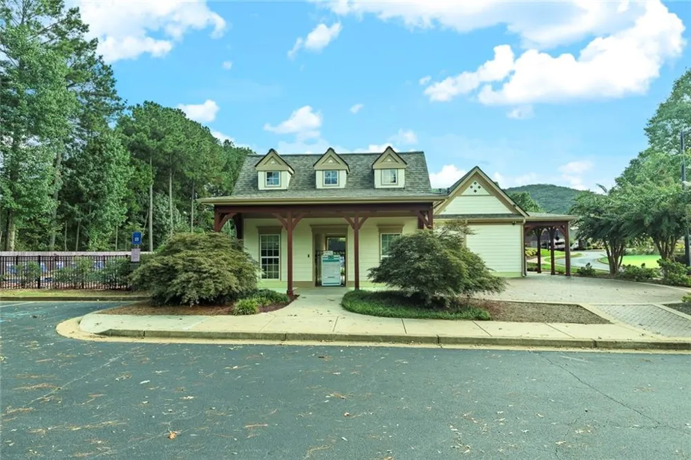 419 Highlands Loop Woodstock, GA 30188