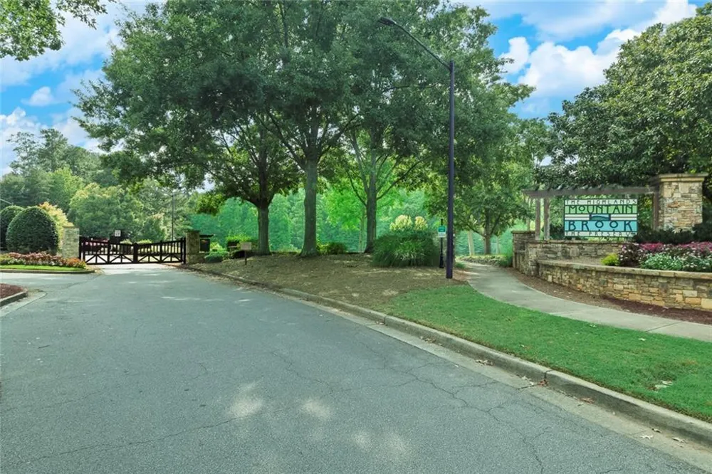 419 Highlands Loop Woodstock, GA 30188