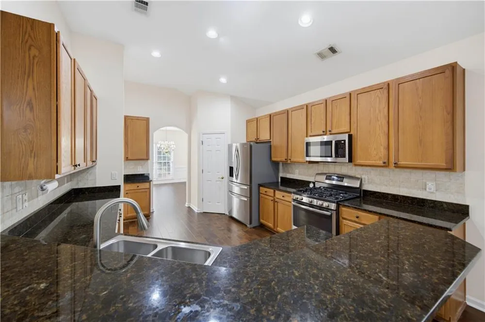 1752 Brackin Court Grayson, GA 30017