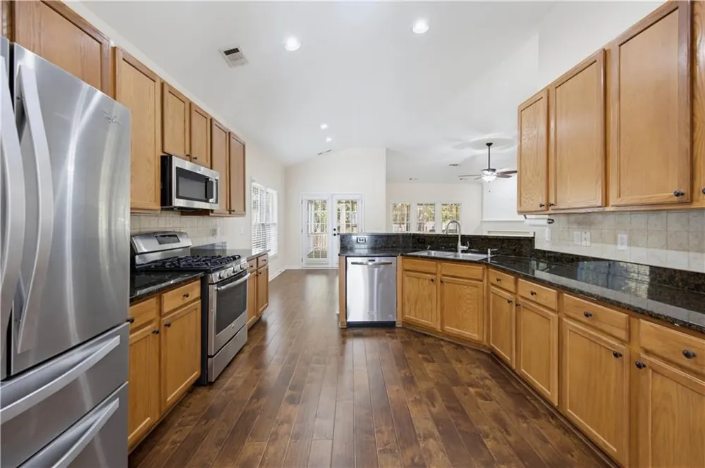 1752 Brackin Court Grayson, GA 30017
