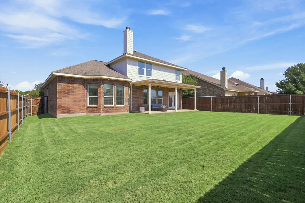 1105 Kimbro Drive Forney, TX 75126