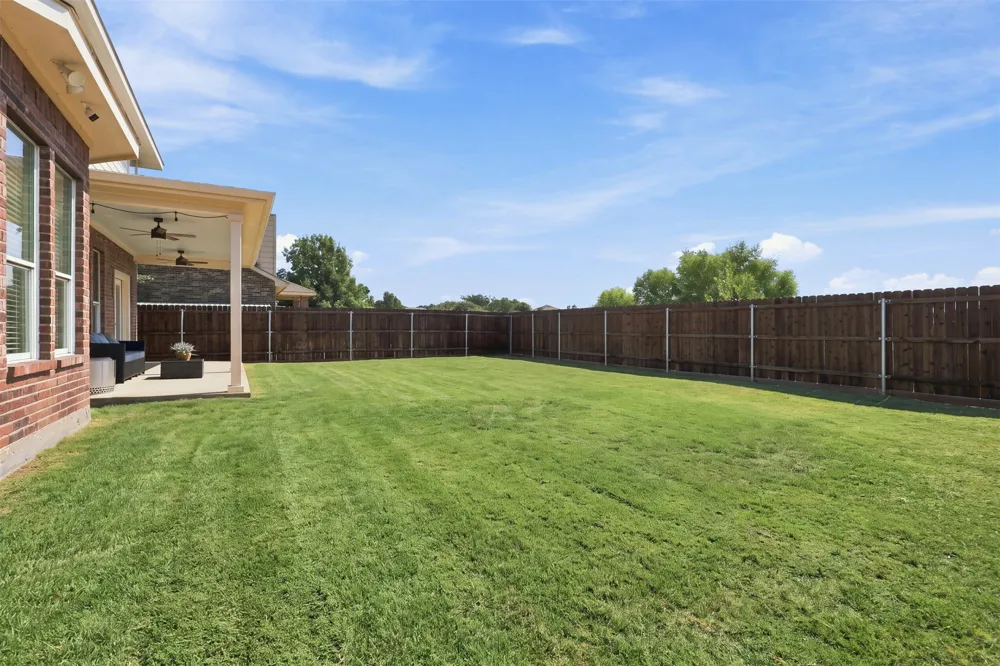 1105 Kimbro Drive Forney, TX 75126