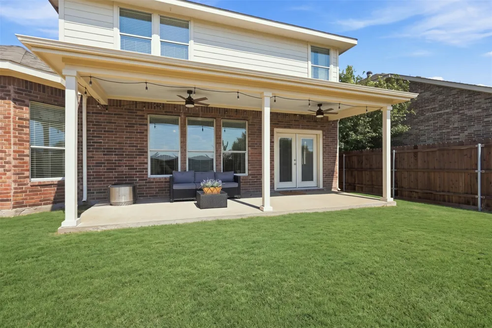 1105 Kimbro Drive Forney, TX 75126