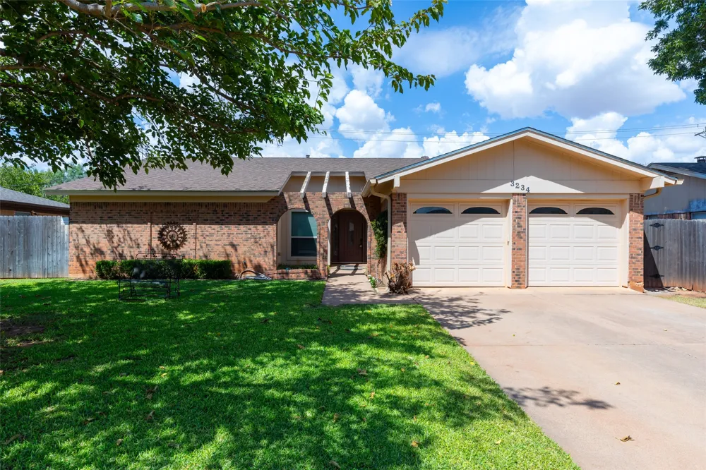 3234 Wyndrock Drive Abilene, TX 79606