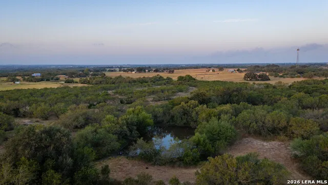 13407 Fm 1346 St Hedwig, TX 78152