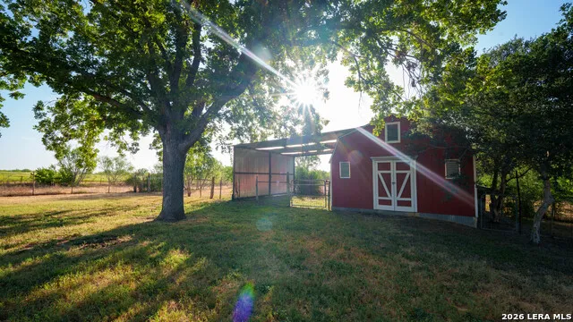 13407 Fm 1346 St Hedwig, TX 78152