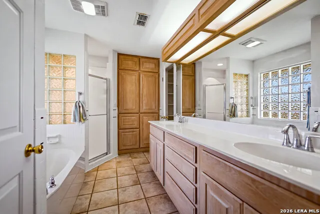 13407 Fm 1346 St Hedwig, TX 78152