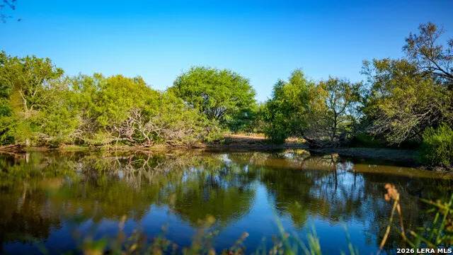 13407 Fm 1346 St Hedwig, TX 78152