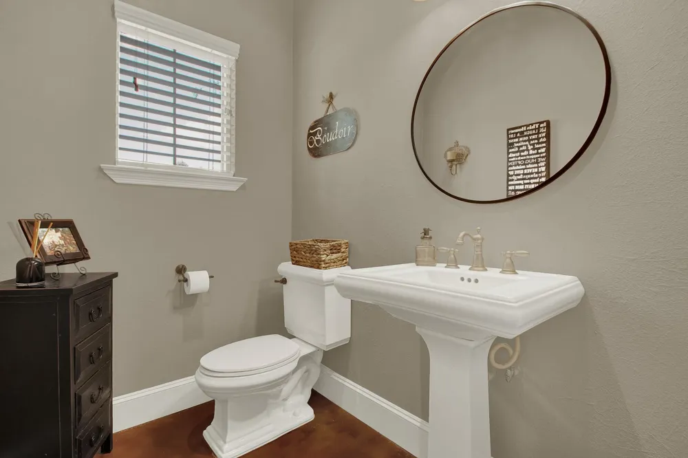 12102 Oak Bluff Drive Houston, TX 77070