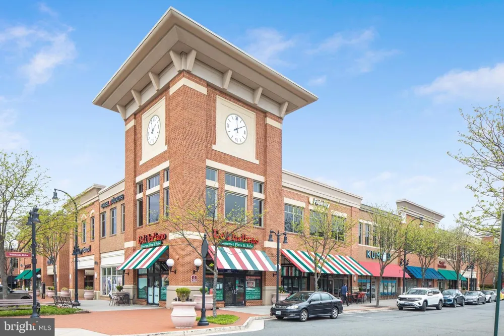 43643 MCDOWELL SQUARE Leesburg, VA 20176